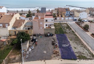 Stedelijke terreinen verkoop in Playa de Puzol, Puçol, Valencia. 